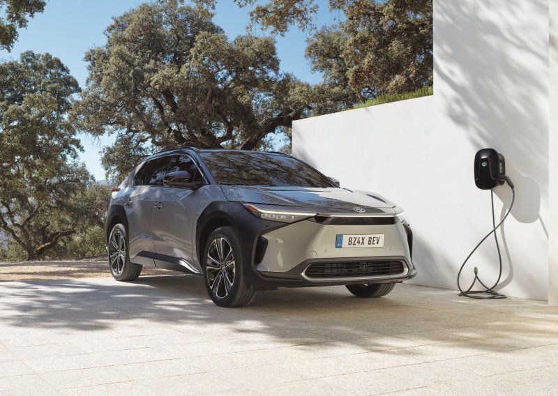 [FOTO/VIDEO] Ovo je nova Toyota bZ4X; Toyotino prvo namjenski dizajnirano baterijsko električno vozilo (BEV)