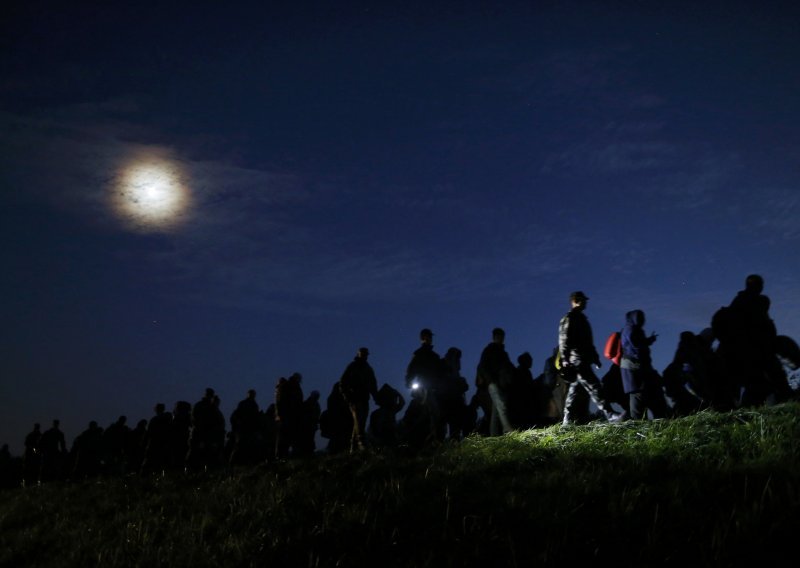 Slovenija ukida ulazak migranata preko Rigonca