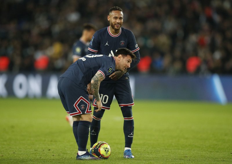PSG je na poluvremenu gubio od Lillea i bio neprepoznatljiv, a onda je još i Messi ostao u svlačionici; sada je Pochettino objasnio pravi razlog
