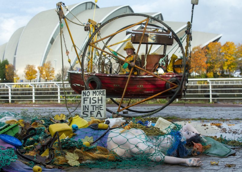 [FOTO] Klimatski aktivisti iz cijelog svijeta slijevaju se u Glasgow uoči sastanka presudnog za budućnost planeta