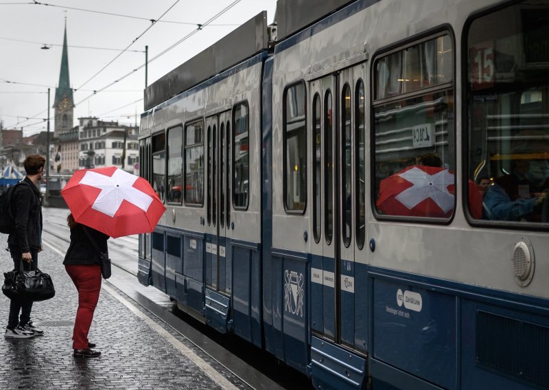 Švicarska stavila veto na isporuku streljiva Ukrajini preko Njemačke