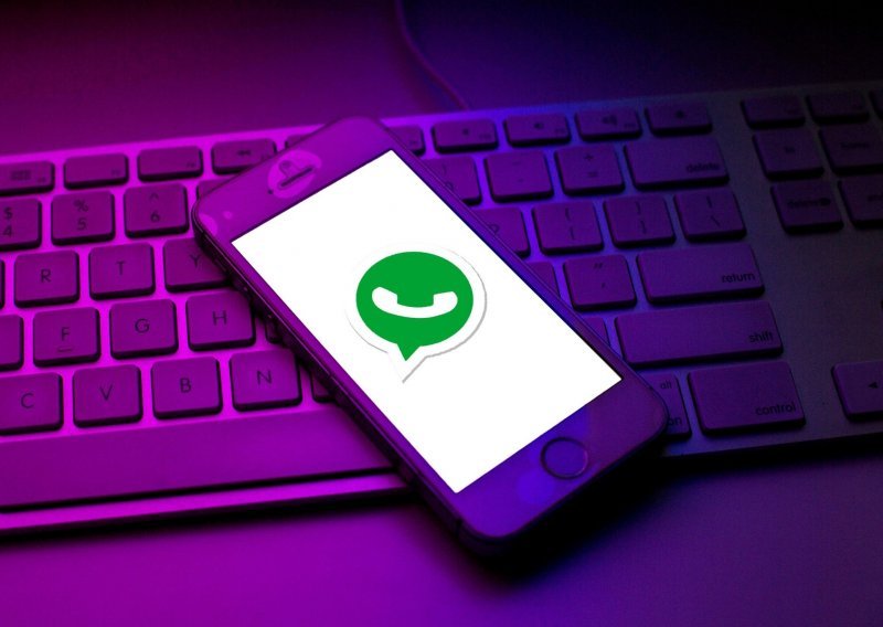 Policija upozorava na prevaru koja se širi preko WhatsAppa