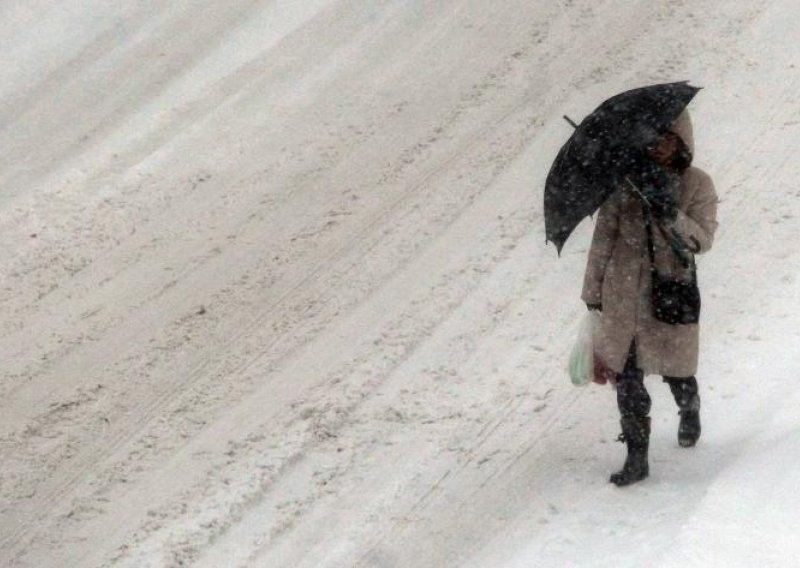 Ciklona Ines donosi snijeg, buru i opasnu polarnu hladnoću