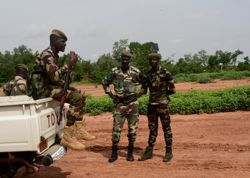 Naoružani napadači ubili 69 osoba na jugozapadu Nigera