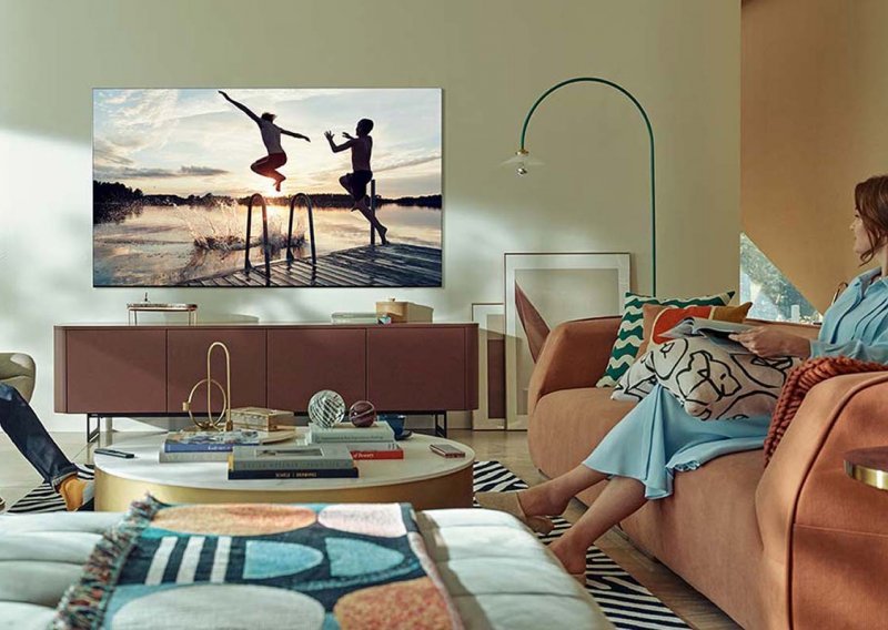 Bezbrižno uživajte u gledanju serija i filmova na Samsung Neo QLED televizoru uz TV kasko osiguranje