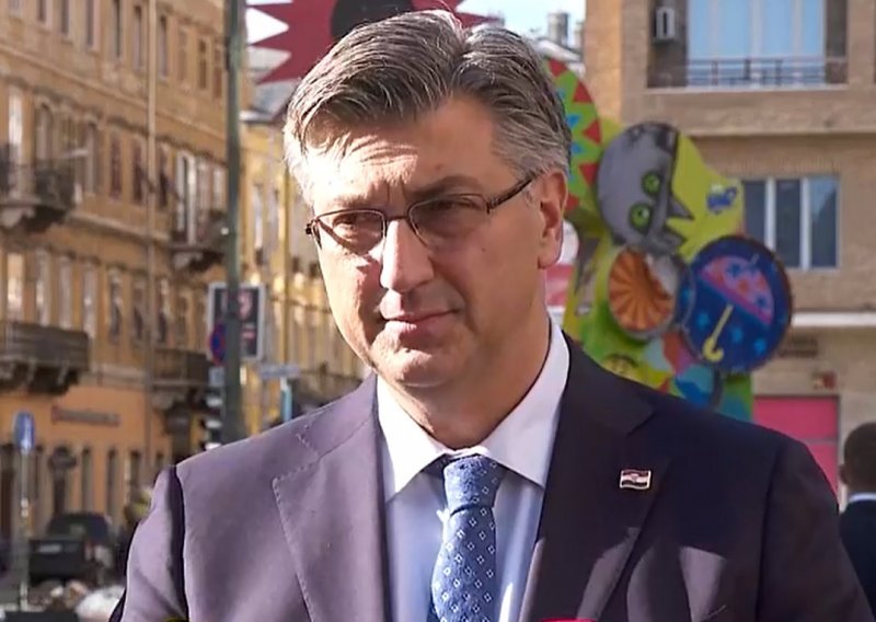 Plenković objasnio zašto se širi upotreba covid potvrda, a zatim se raspričao o Milanoviću: On je HDZ usporedio s nacističkom strankom. To je sramotno!