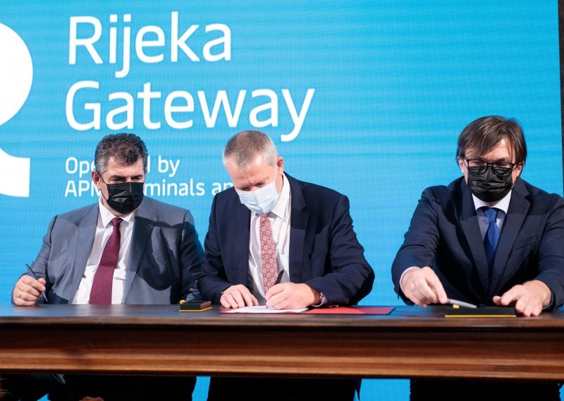 Potpisan ugovor o koncesiji za kontejnerski terminal Rijeka Gateway