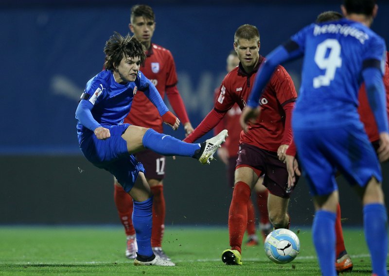 Šok za Dinamove navijače; Ante Ćorić prekrižen za derbi