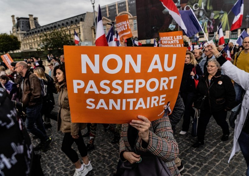 U Francuskoj oko 29.000 prosvjednika protiv zdravstvene potvrde