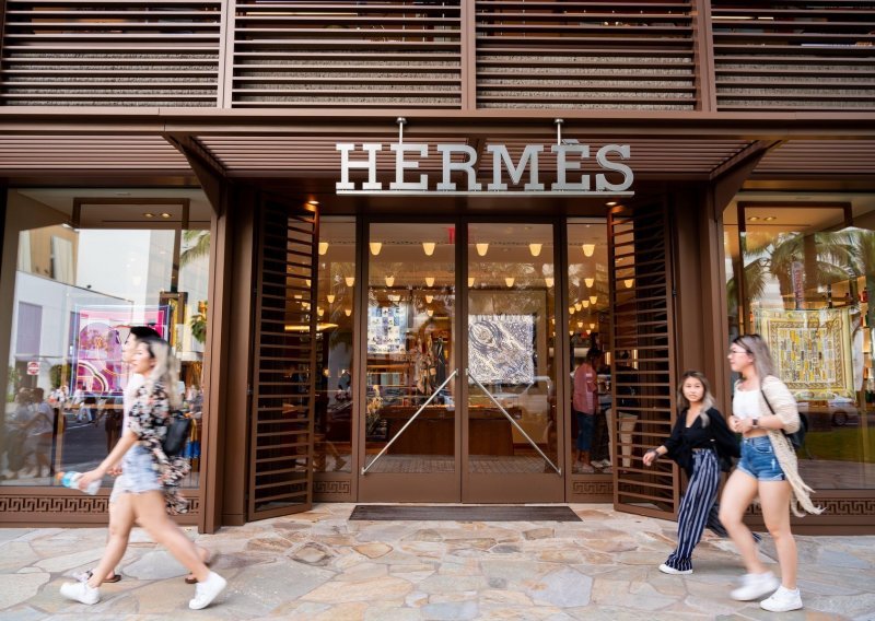 Evolucija Hermèsa: Za kultnu francusku modnu kuću pandemija kao da nije postojala, a tržište osvaja balansiranjem između tradicije i velikih poslovnih promjena