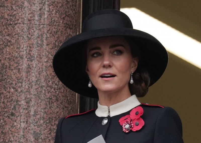 Jednim je detaljem Kate Middleton ponovno odala počast princezi Diani, ali i kraljici Elizabeti II