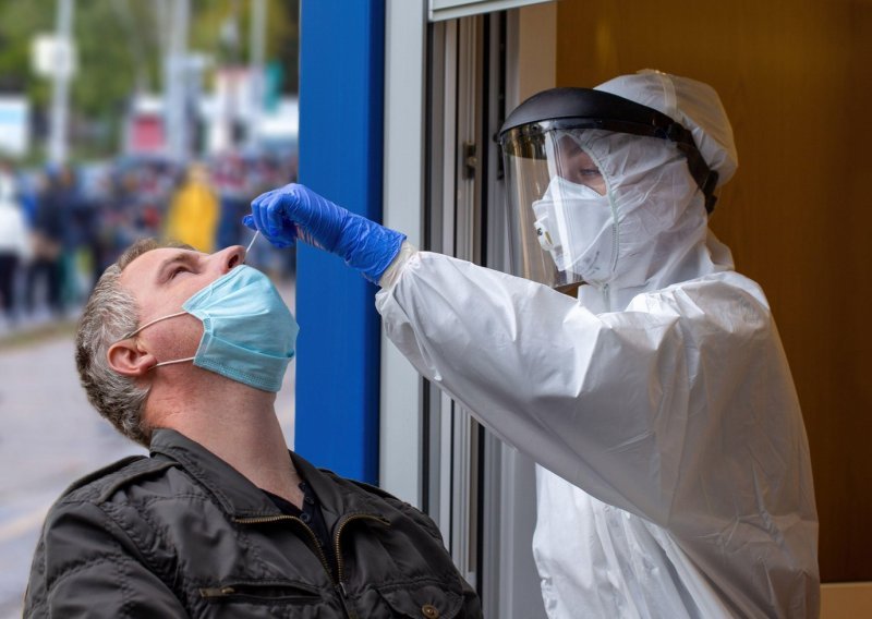 Službene brojke: U Hrvatskoj 3487 novih slučajeva zaraze koronavirusom, a preminula je 51 osoba