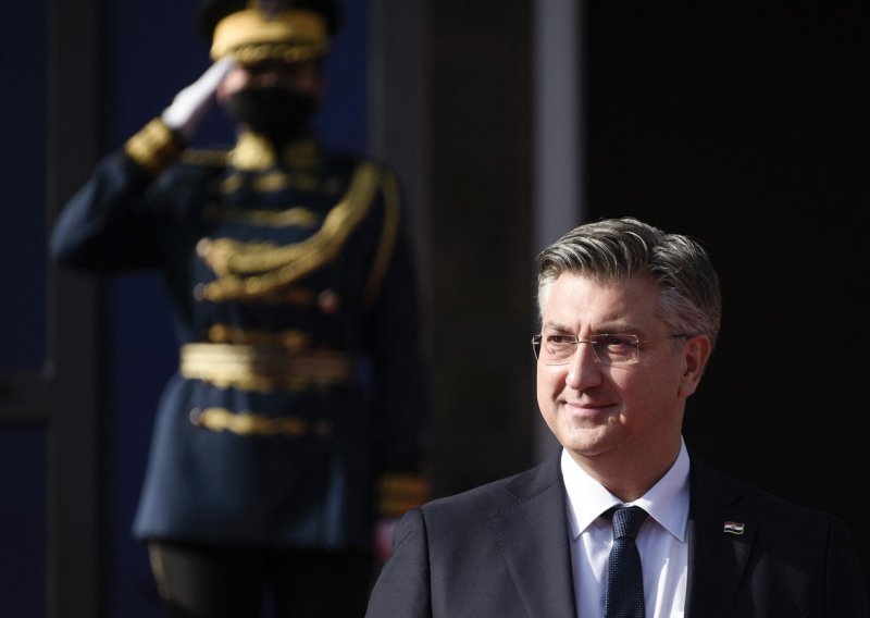 [FOTO] Plenković pozvao Kosovo i Srbiju na dijalog i normalizaciju odnosa