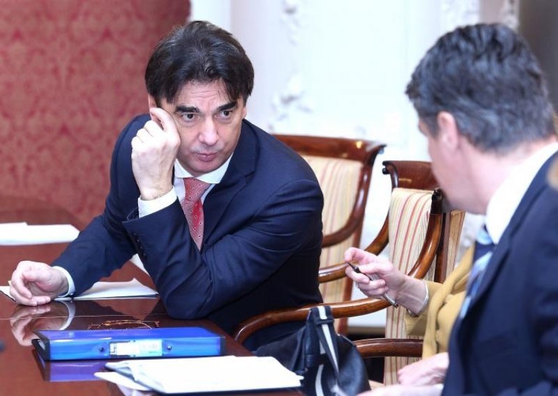 Grčić ne želi govoriti o ideji Hajdaša Dončića