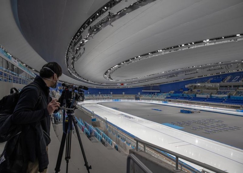 Nevjerojatno, ali istinito; evo kakav problem imaju moćni Kinezi zbog Zimskih olimpijskih igara i strojeva koji kod njih ne postoje pa ih moraju uvoziti!