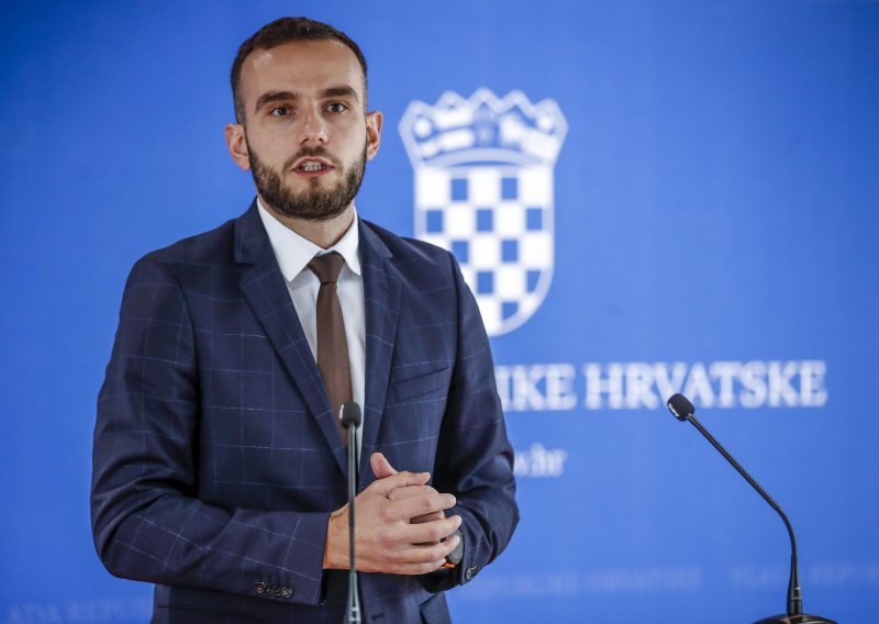 Aladrović: Nema generalne upute što s radnicima koji odbijaju testiranje