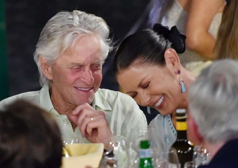 Rijetki su vjerovali da će uspjeti: Evo kako je Michael Douglas obilježio 21. godišnjicu braka s Catherine Zeta-Jones