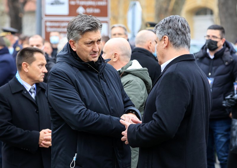 [FOTO/VIDEO] Poznato o čemu su Plenković i Milanović razgovarali u Vukovaru