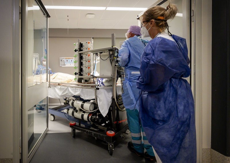 Nizozemske bolnice zbog covida odgađaju kemoterapije i transplantacije