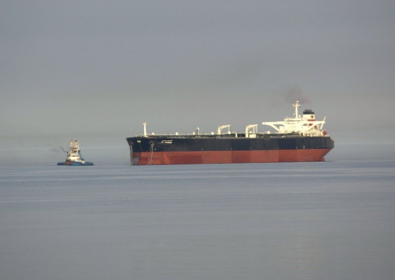 Iran zaplijenio brod u Perzijskom zaljevu zbog krijumčarenja dizela
