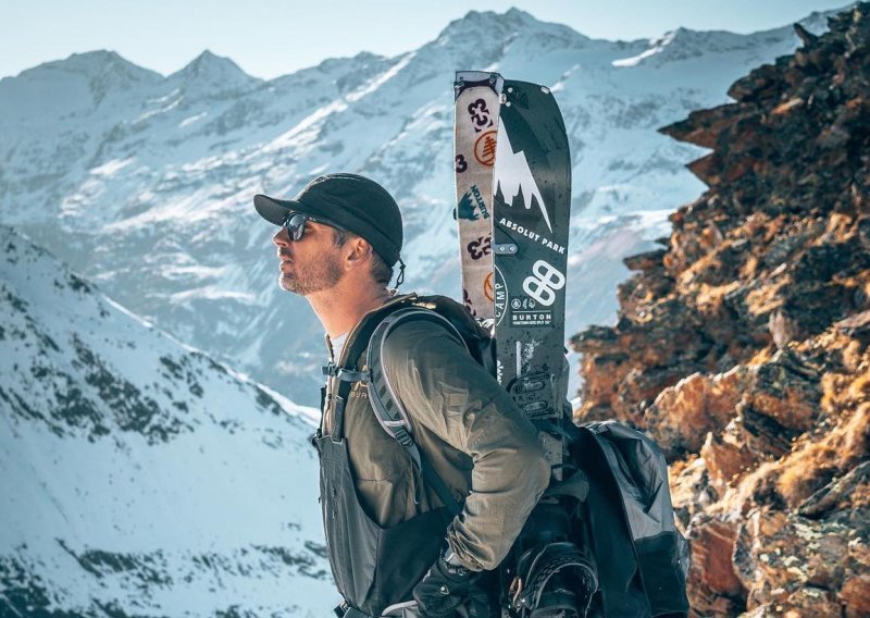 [VIDEO] Na snimanju filma u Söldenu život je izgubio najbolji slovenski freestyle snowboarder Marko Grilc. Iza sebe je ostavio dvoje malodobne djece i trudnu zaručnicu