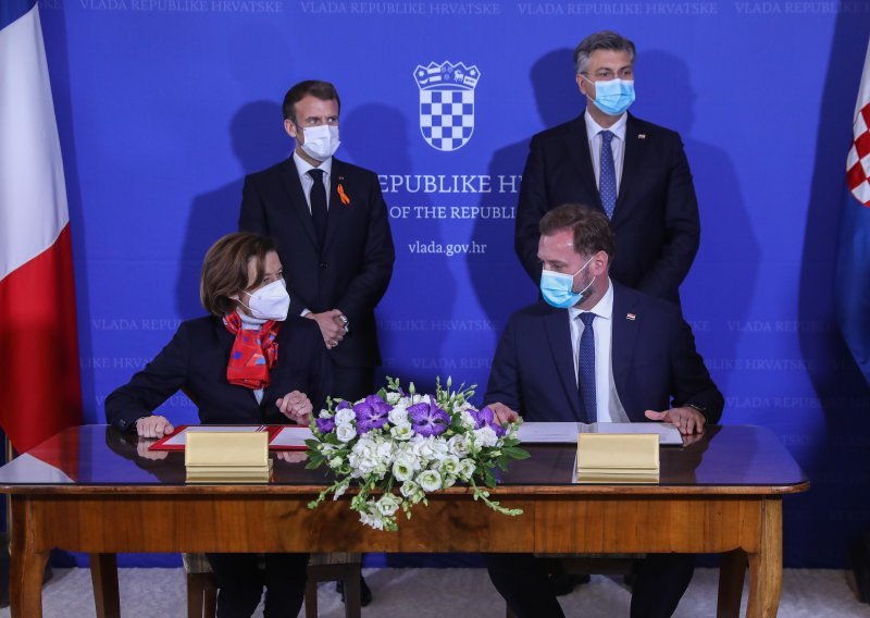 [FOTO] Potpisan ugovor o kupnji Rafalea i sporazum o suradnji Hrvatske i Francuske