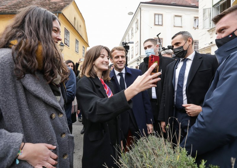 Macron na Twitteru zahvalio 'hrvatskom narodu, dragom Andreju i dragom Zoranu'