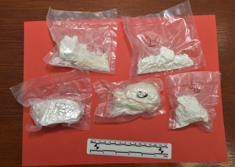 U Benkovcu uhićen 26-godišnji diler s oko tri kilograma kokaina