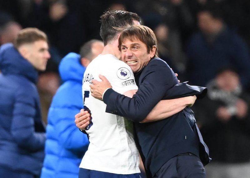 Conte u šoku nakon poraza Tottenhama od slovenskog kluba za koji većina igrača nikada nije čula; bio je brutalno iskren i rekao je što misli o svojoj momčadi