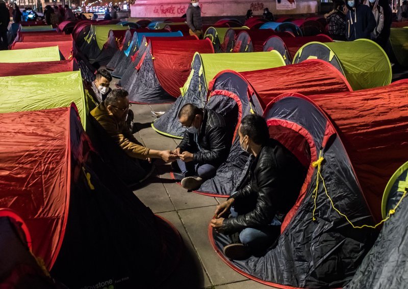 U Njemačkoj se zaoštrava situacija s izbjeglicama, mnogi bi mogli ostati bez krova nad glavom