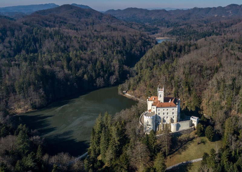 Veliki projekt: Počelo pražnjenje Trakošćanskog jezera, a uskoro će kreće i u izlov ribe