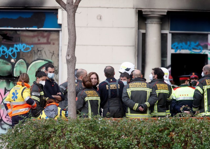 Četvero mrtvih, među njima dvoje djece, u požaru u skvotu u Barceloni