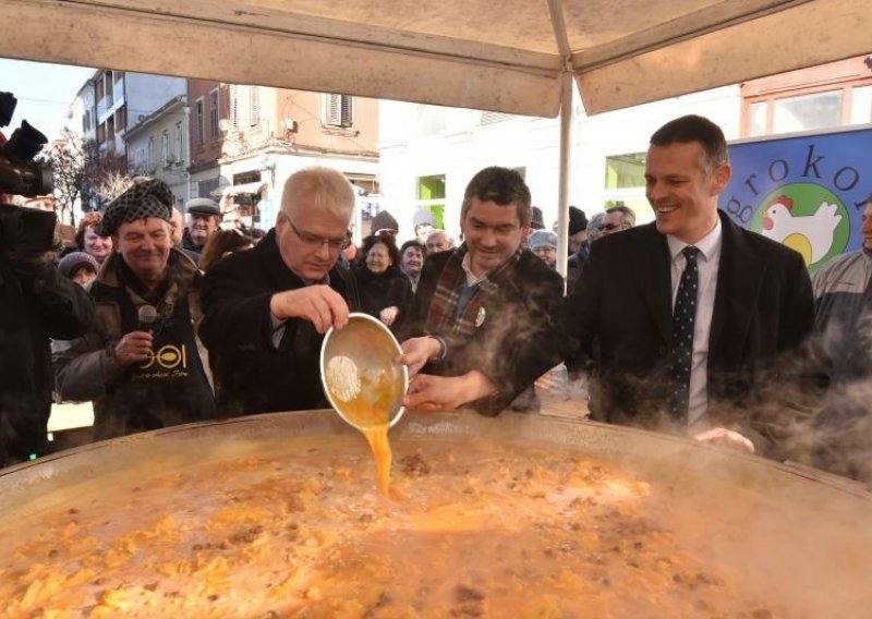 Josipović krenuo iz Istre u drugi krug kampanje