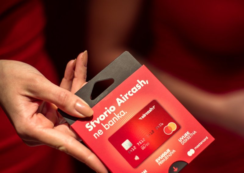 Probudite u sebi blagdanski duh s Aircash Mastercard karticom