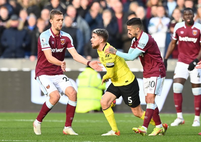 [FOTO] West Ham uoči utakmice s Dinamom pokazao fenomenalnu formu; 'Čekićari' su izveli preokret i na koljena bacili europskog prvaka - Chelsea