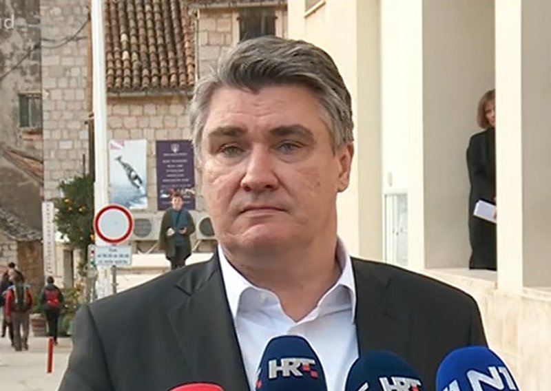 Milanović dao vjetar u leđa Mostovom referendumu o covid potvrdama: Neću dati potpis, no ovo što govorim je teže. Godinu i pol dana imamo stožerokraciju