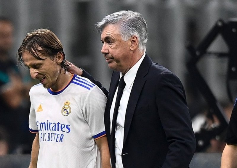 Oduševljeni Carlo Ancelotti otkrio zašto Luka Modrić igra na tako visokom nivou: Znate, on je igrač s nečim posebnim...