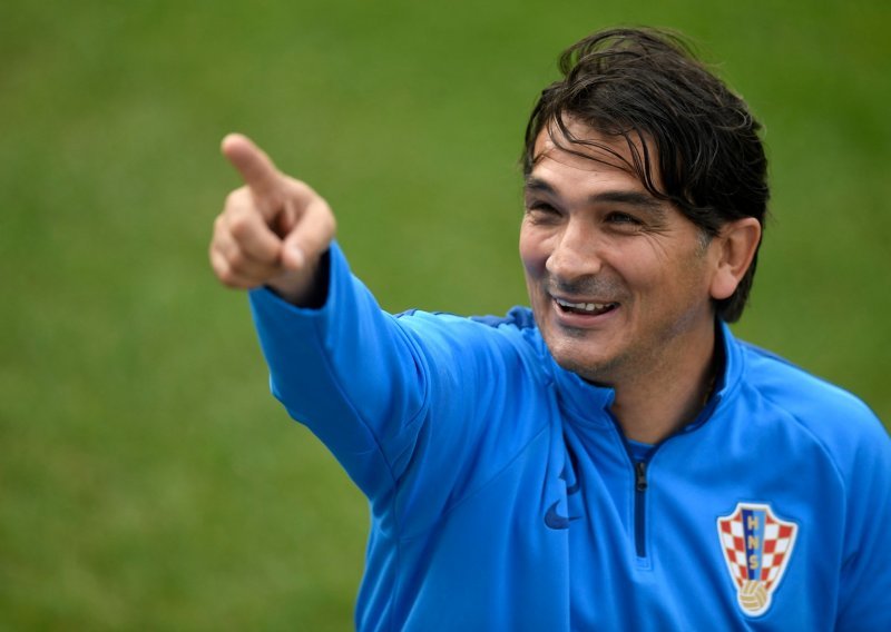 Zlatko Dalić napokon je riješio sve dileme oko budućnosti na klupi 'vatrenih': Za mene nema veće časti od vođenja hrvatske reprezentacije!