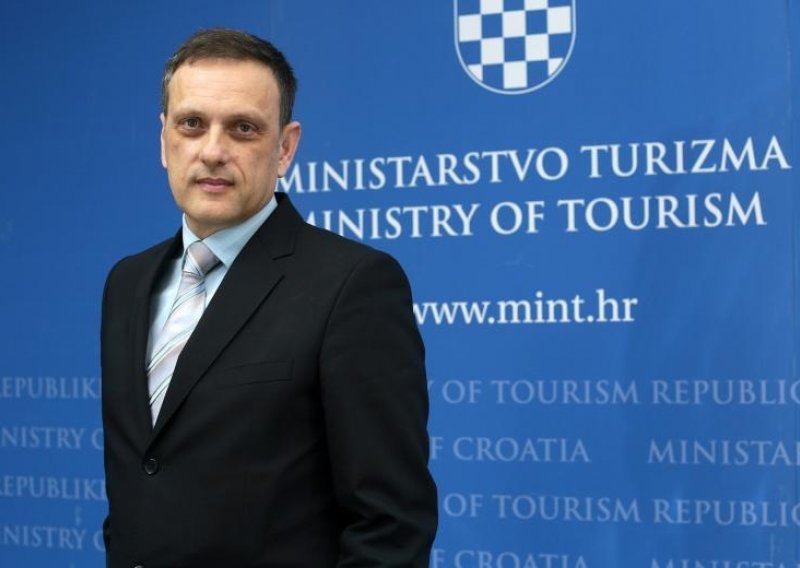 Ministar turizma želio bi smanjiti PDV, ali ne zna kad će to biti moguće