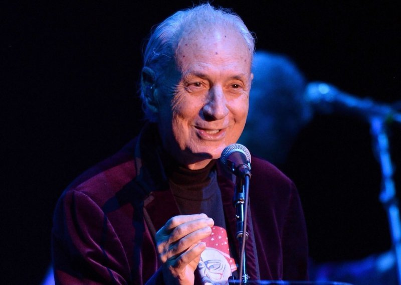 Preminuo je Michael Nesmith, pjevač i gitarist popularnog američkog benda The Monkees