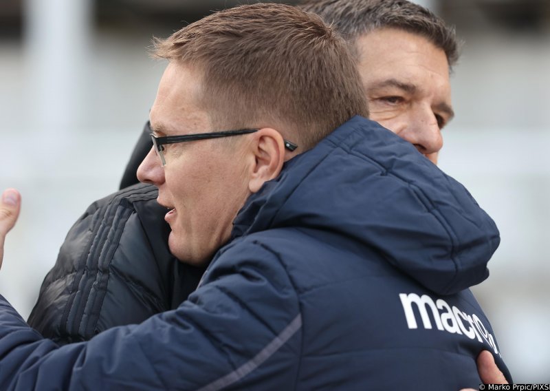 [VIDEO/FOTO] Iskreni trener Hajduka nakon prosipanja bodova u Kranjčevićevoj: Moramo se pogledati u ogledalo. Prokomentirao je i autogolove...