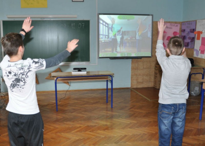 Kako se s Kinectom uči matematika?