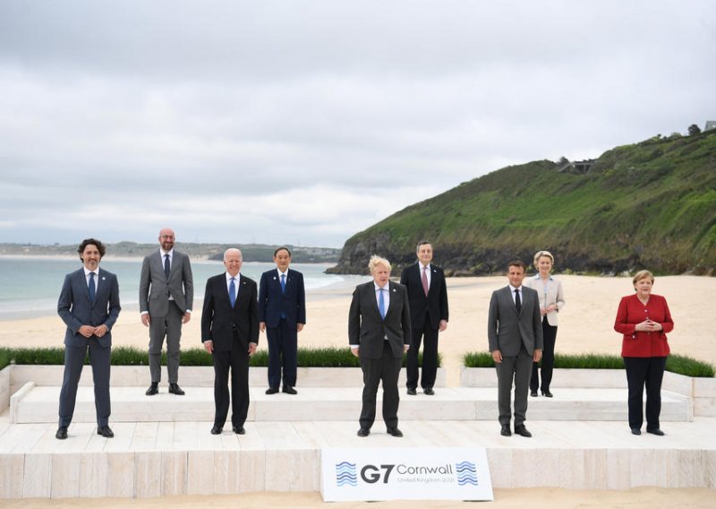 G7 upozorava Rusiju na 'teške posljedice' u slučaju napada na Ukrajinu