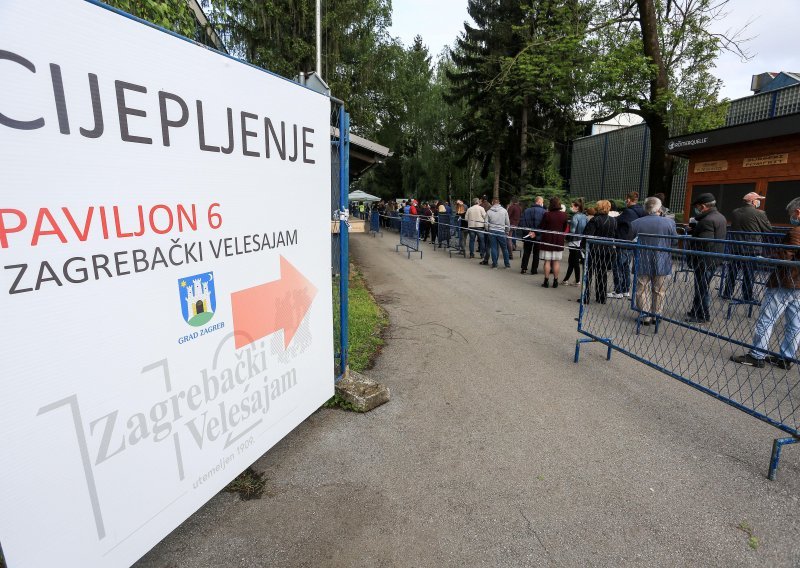 [FOTO/VIDEO] Na Velesajmu danas cijepljeno 1610 osoba; nije bilo većih zastoja