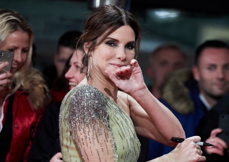 Ljubila je najpoželjnije muškarce svijeta, no privatni je život Sandra Bullock uvijek čuvala za sebe sve dok joj se ljubavni krah nije poklopio s nagradom za najbolju, ali i najgoru glumicu