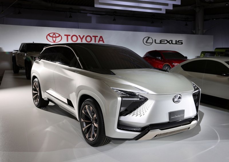 Toyota obustavlja proizvodnju u pet japanskih tvornica