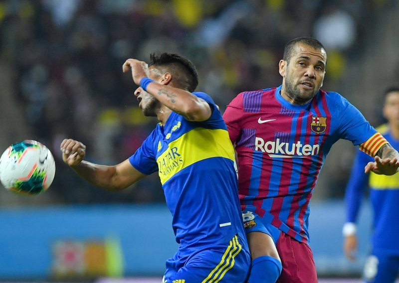 Dani Alves u 38. godini opet zaigrao za Barcelonu. Mogao se proslaviti, ali stvari su se drugačije posložile