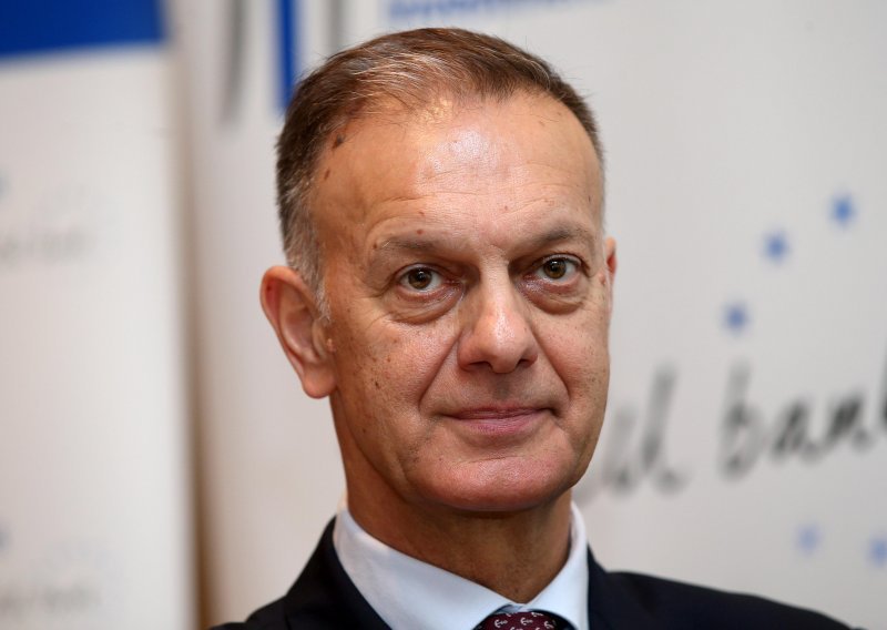 Europska investicijska banka zbrinula 30 obitelji na Banovini i najavljuje novu pomoć