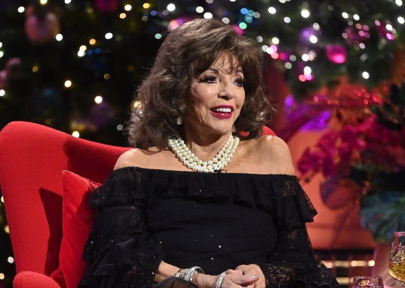 Joan Collins govori o napetostima na snimanju 'Dinastije', a otkrila je i da pokojni kolega John Forsythe nije razgovarao s njom cijelu sezonu