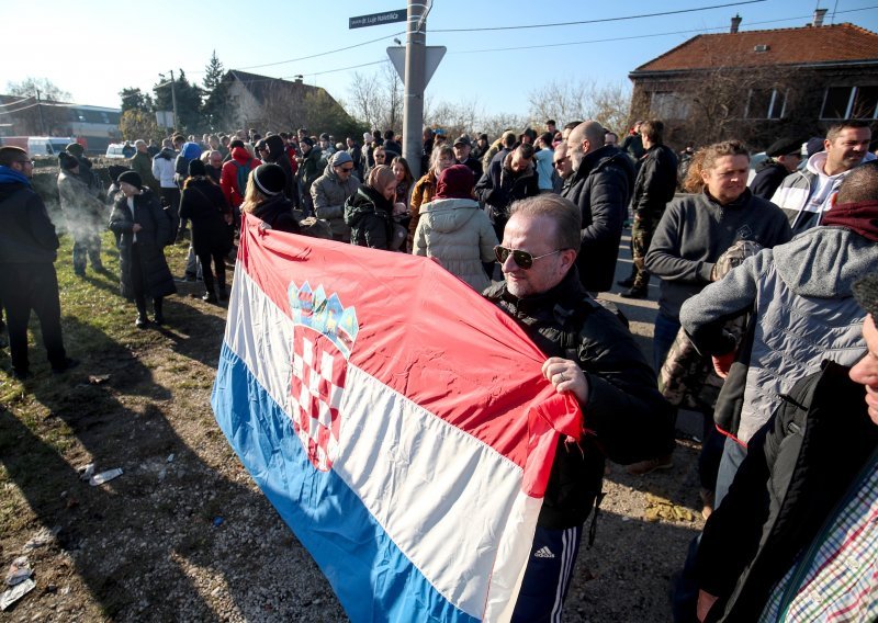 Policija o prosvjedu ispred Remetinca: Nije bilo potrebe za postupanjem